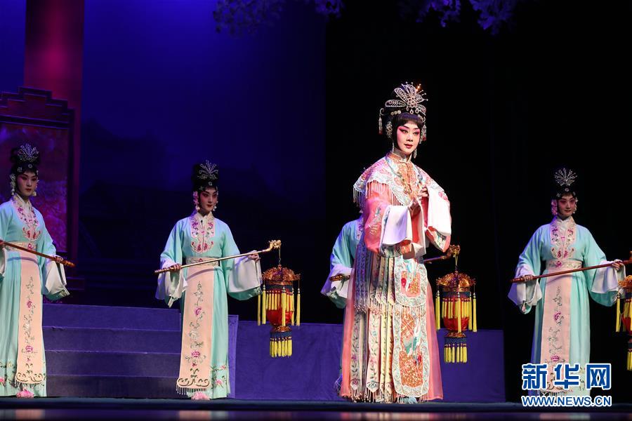 李胜素、于魁智领衔主演新创剧目《帝女花》武汉上演